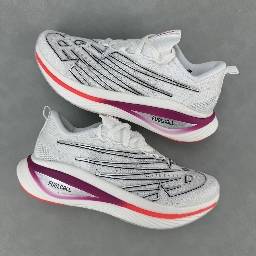 New Balance FuelCell SC Elite v3